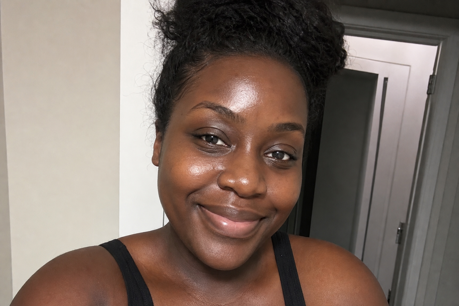 Amateur selfie of Maya after a KREM Spa treatment